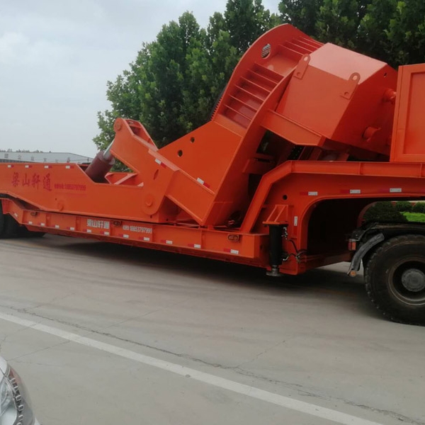 風(fēng)葉上山工裝運輸車