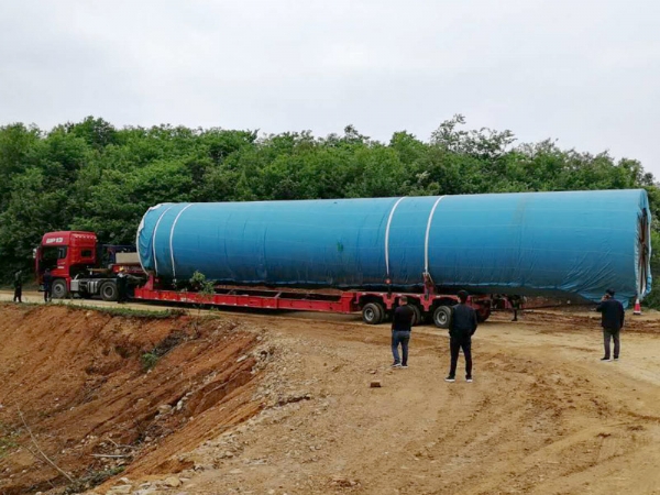 風(fēng)電葉片抽拉運輸車