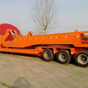 風(fēng)葉上山工裝運輸車